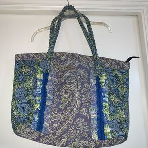 large women’s bag